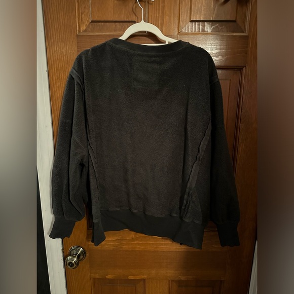 american eagle teddy bear crew neck - Picture 3 of 3